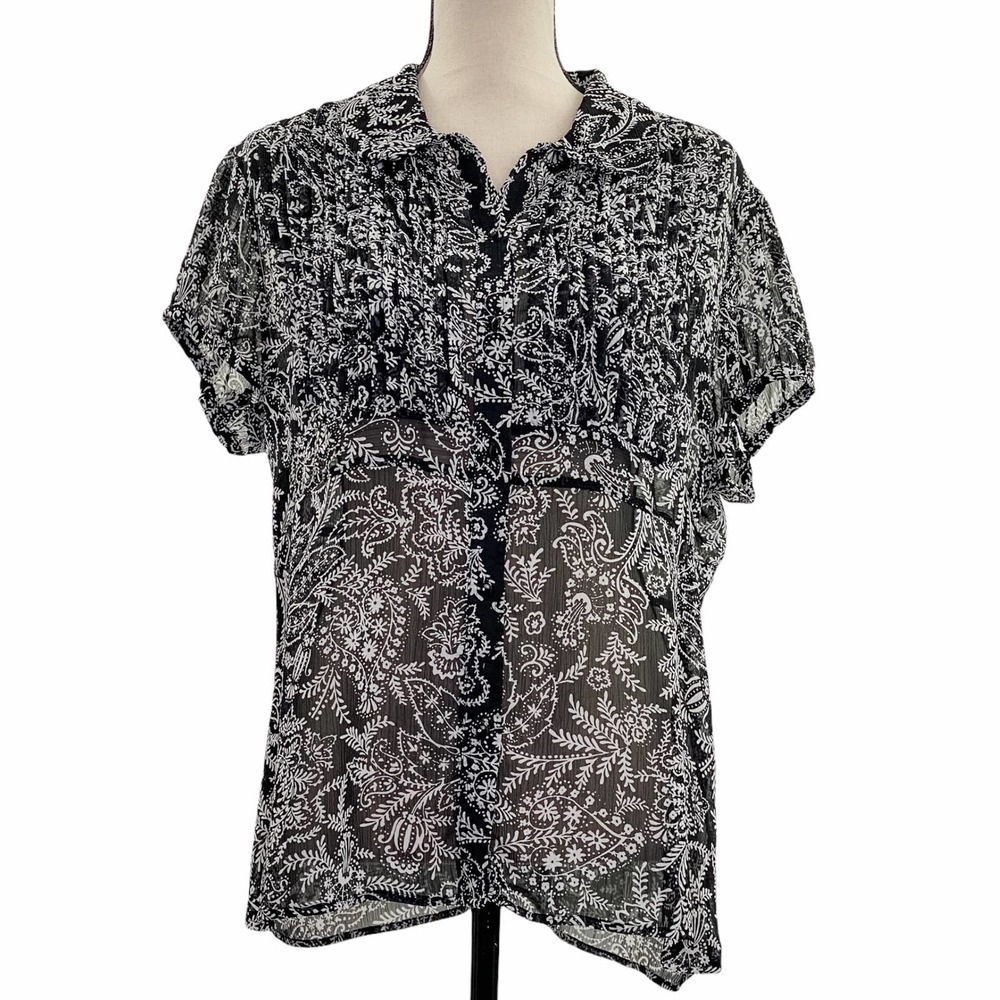 APT. 9 Sheer Paisley Black & White Button Down Top
